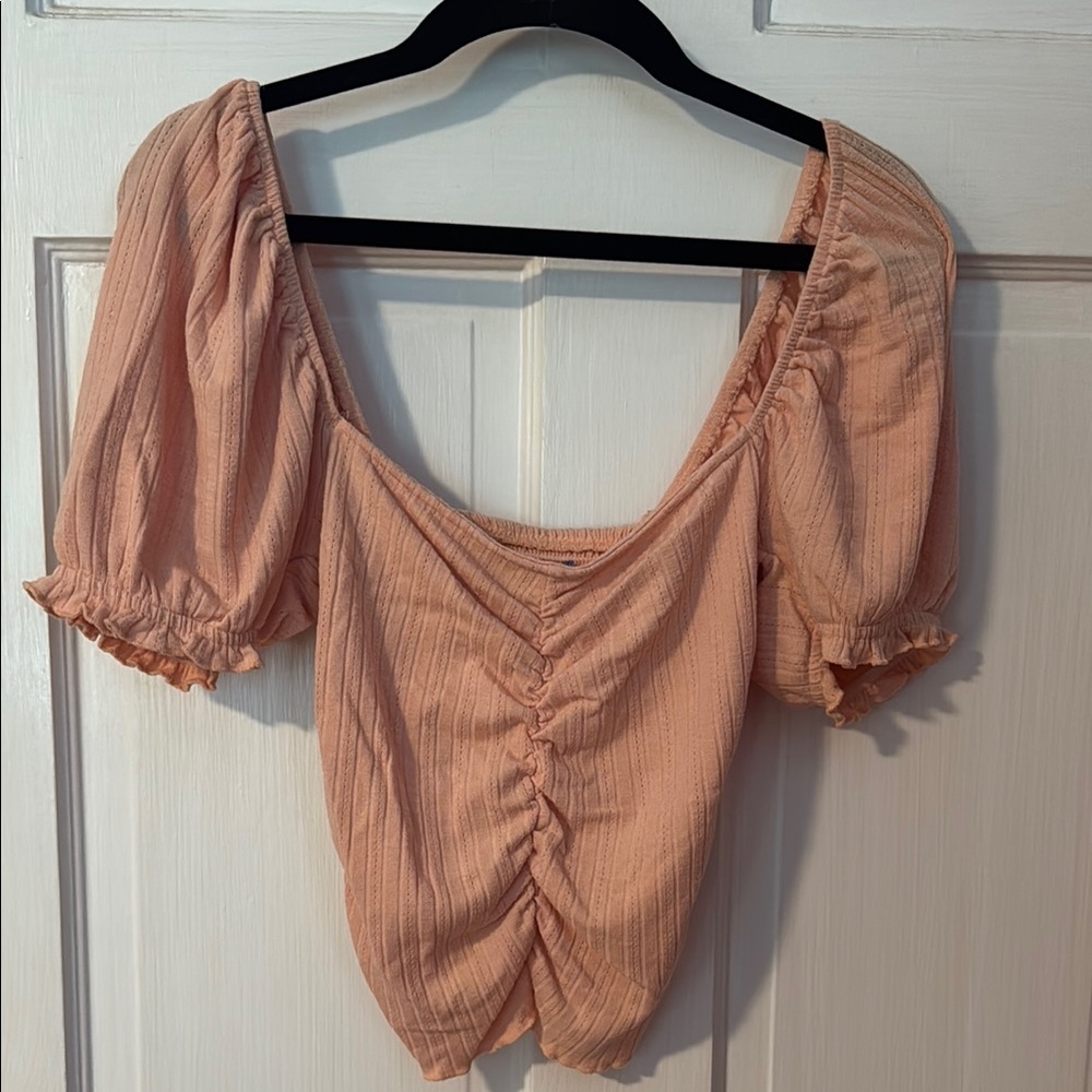 Urban Outfitters Cropped Pink Top Size Medium